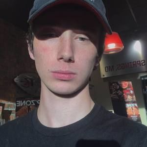 Meet your Posher, Devin